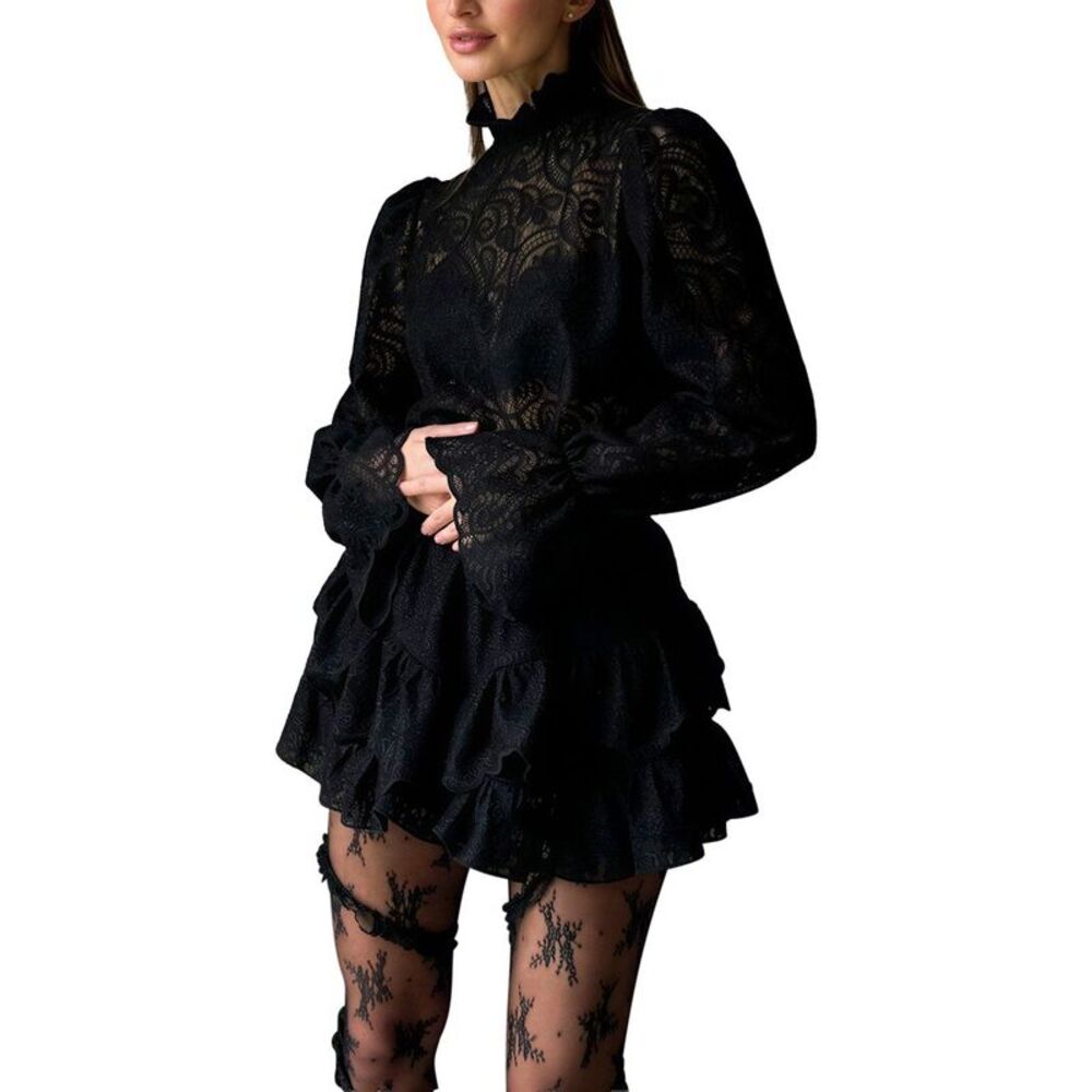 Enjoy Petra Womens  2Pc Blouse & Short Set
